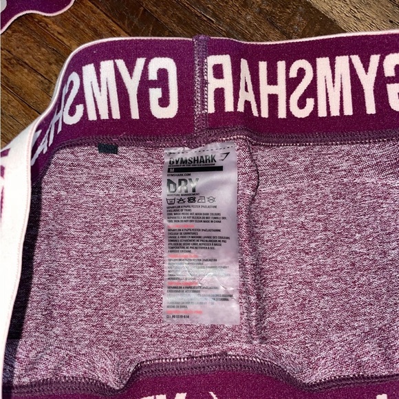 Gymshark Flex Set Dark Ruby - Picture 2 of 3
